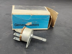 NOS 1963-1966 Olds Super 88 Starfire 98 Heater Fan Switch w/o A/C 380138 GM - Picture 1 of 5