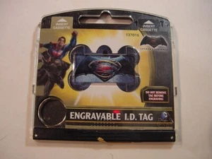 NEU - FIDO GRAVIERBARER HAUSTIER I.D. ETIKETT - SUPERMAN HUNDEKNOCHEN - Bild 1 von 2