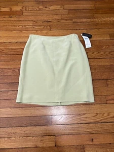 Josephine Chaus Womens 100% Silk Skirt Size Petite 14p Green Above Knee NWT $89 - Picture 1 of 5