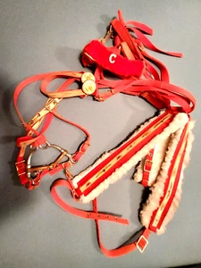 Vintage Ronmar Horse Show Halter Red American Native Style with Misc. Parts - Picture 1 of 6