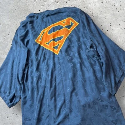 Superman DC Comics Bata Hombre Seda Kimono 1997 Falta Cinturón De Colección Talla Única Foto 1 de 4