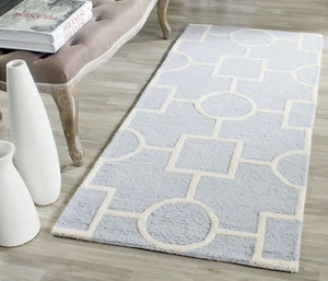 Safavieh Cambridge LIGHT BLUE / IVORY Wool Runner 2' 6 x 6' - CAM143A-26 - Picture 1 of 3