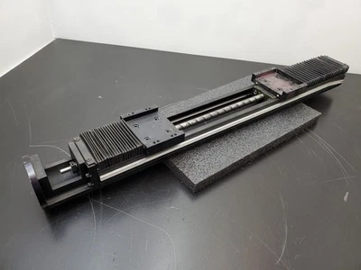 THK KR46 Linear Actuator Linear Precision Ball Screw Guide ~400mm Travel 2 Block - Image 1 of 4