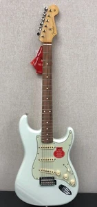 Fender Vintera ‘60s Stratocaster Electric Guitar - Surf Green (Made in Mexico) - Picture 1 of 2