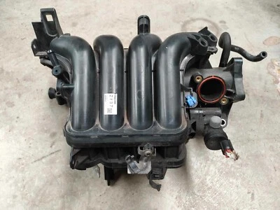 06/2005 a 10/2007 Mazda DY 2 Mazda2 1,5 L gasolina - colector de admisión 099800-0123 Foto 1 de 3