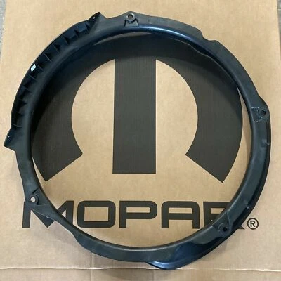 MODULO VENTOLA RADIATORE PER RAM 2500 3500 4500 5500  2013-2018 6.7L DIESEL - Imagem 1 de 2