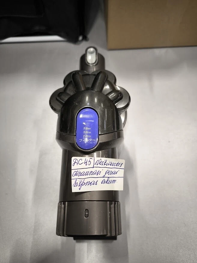 Dyson DC45 Staubsauger - Gebraucht, Schwacher Akku, Keine Zubehörteile - Bild 1 von 4