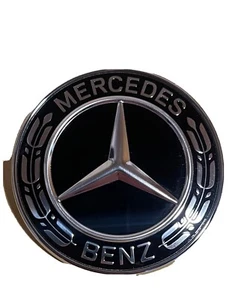 Original Mercedes Benz logo - Picture 1 of 4