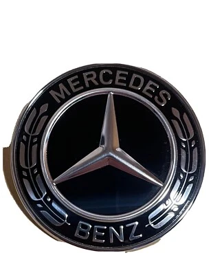 Original Mercedes Benz logo - Image 1 of 4