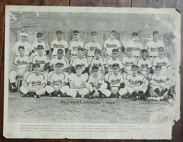 1952 Baltimore Orioles equipo de béisbol Liga Internacional foto equipo de los Filis -- Foto 1 de 1