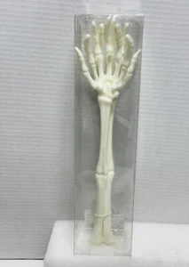 Skeleton Halloween Servers Kitchen Decor Skull Beige Plastic New 13” - Picture 1 of 10