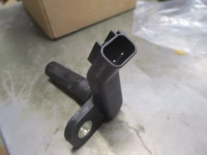 Carquest CSC1048 Crank Sensor - Picture 1 of 3