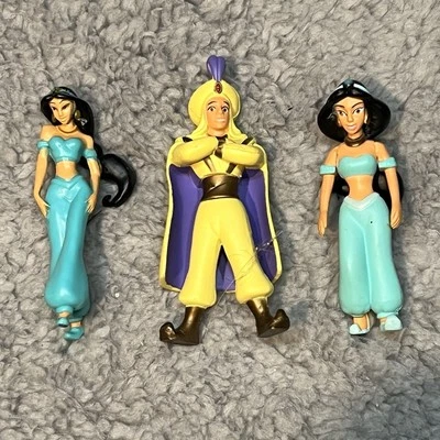 Juego de Monorriel de los Parques Disney Castillo de Cenicienta Figura Jazmín Aladdin Foto 1 de 2