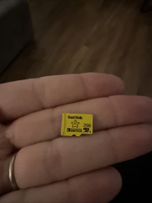 SanDisk Nintendo Switch 256GB Micro SD XC Yellow Super Mario Star Memory Card - Image 1 of 2