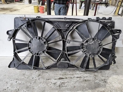 Conjunto de ventilador de motor ventilador de radiador Ford F150 2010-2014 Foto 1 de 4