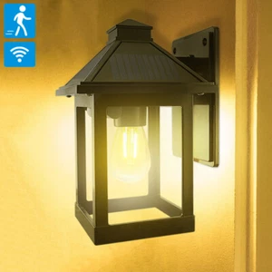 2 Pack Solar Retro Wall Lanterns Outdoor Solar Powered Wall Mounted Sconce Light - Picture 1 of 11
