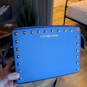 NEW Michael Kors Selma Studded Light Blue Leather Medium Messenger Handbag - Picture 1 of 9
