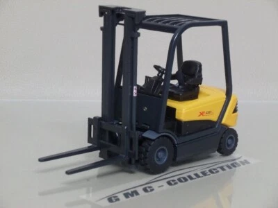 OM X30AC CARRELLO ELEVATORE MULETTO FORKLiFT OLD-CARS 1/25 (NO FiAT IVECO 1/24) - Immagine 1 di 4