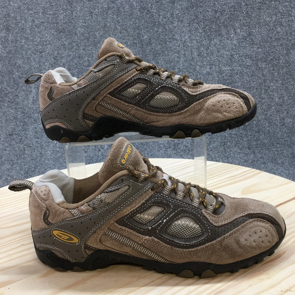 Hi Tec Hiking Shoes Womens 9.5 Brown Suede Round Toe Lace Up Comfort Low - Image 1 of 4