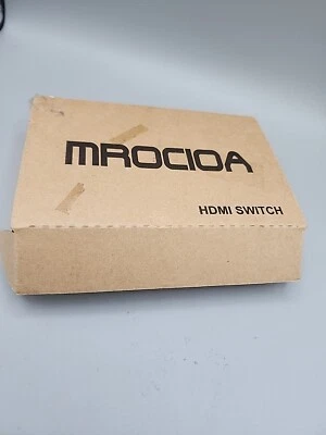 NIB D501 HDMI 5 Port 4K UHD 3D Ready Selector Switch Switcher Hub Box, Remote - Image 1 of 3