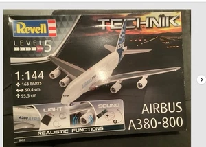 Revell GmbH 00453 Airbus A380-800 Technik Plastik Modellbausatz mit Elektronik und - Bild 1 von 4
