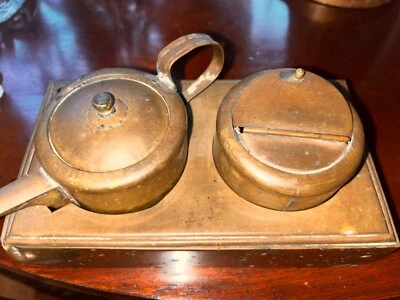 antiga lanterna japonesa de bronze/cobre a óleo final da Era Edo ou Meiji (c. 1800). - Imagem 1 de 4