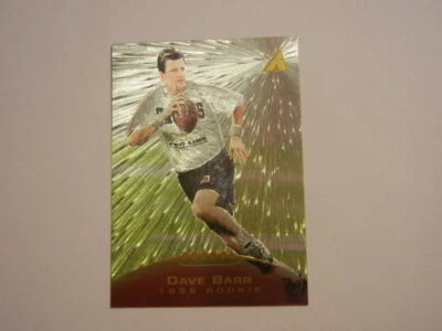 1995 PINNACLE FOOTBALL TROPHY DAVE BARR #230 PHILADELPHIA EAGLES - Image 1 of 4