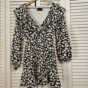Asos Design Daisy Print Ruffle Dress Women's Size 2 - Picture 1 of 12