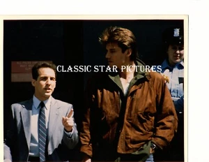 Q172 Brian Benben with ? 8 x 10 color photograph - Picture 1 of 1