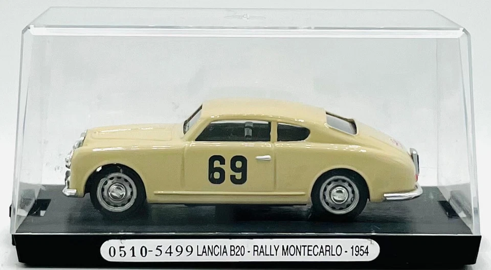 EBOND Modellino Lancia R20 - Rally Monte Carlo 1954 - Brumm - 1:43 - 0517 - Immagine 1 di 1