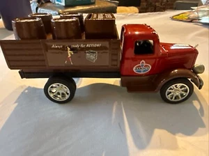 Ertl HGK Enterprises Amoco 1955 Mack LJ Stake Truck with Barrels Bank New in Box - Picture 1 of 8