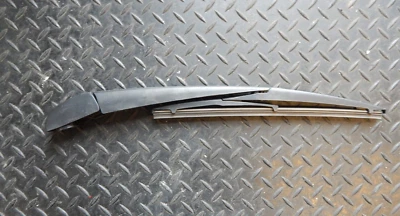 GENUINE 2006 ONWARD TOYOTA PREVIA ESTIMA REAR WINDSHIELD WIPER ARM - Image 1 of 4