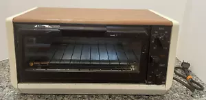 Vintage Black & Decker Faux Wood Toast-R-Oven Broiler Model-TRO40 !!Works!! - Picture 1 of 16