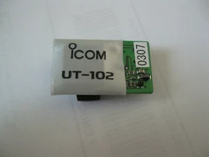 Icom UT-102 Voice Synthesizer module in Excellent shape and working as it should - Zdjęcie 1 z 2