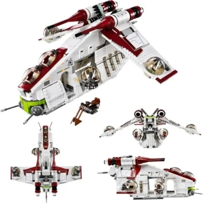 NEW Star Wars: Republic Gunship (75021) Complete Set - Image 1 of 4