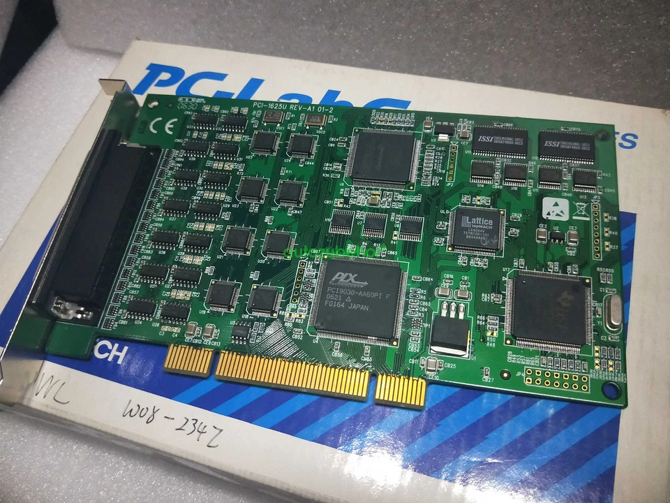 PCI-1625U 8-port intelligent RS-232 universal PCI communication card - Image 1 of 1