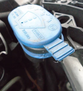 12 SCHEIBENWASCHFLASCHE MERCEDES B180 W246 CDI 11-18 BRUCHWAGEN - Bild 1 von 4