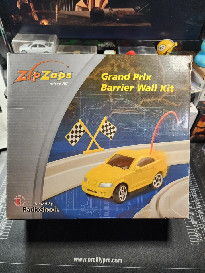 Zip Zaps Grand Prix Barrier Wall Kit Micro RC RadioShack Toy Electric Race Car - Image 1 of 4