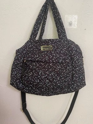 Bolso de Mano Grande Marc Jacobs Acolchado Nylon Estampado Floral, Azul Mirage Foto 1 de 4