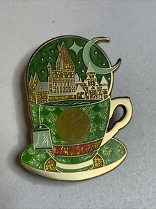 Harry Potter Pin Laserbrain Patch Co Taza de té del mes Cámara de los secretos Taza - Imagen 1 de 6