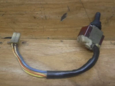 95 YAMAHA VMAX V MAX 600 LE 1995 FABRICANTE ORIGINAL CALENTADOR DE PULGAR INTERRUPTOR MONTAJE ENVÍO RÁPIDO  Foto 1 de 4