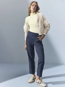 Athleta Endless High Rise Pant Pants, Navy, Size 8, #533636, NWT - Picture 1 of 7