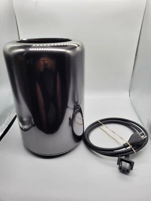 Apple Mac Pro 2013 12 Core 2.7GHz 32GB RAM 256GB SSD Dual D300 GPU - Image 1 of 3