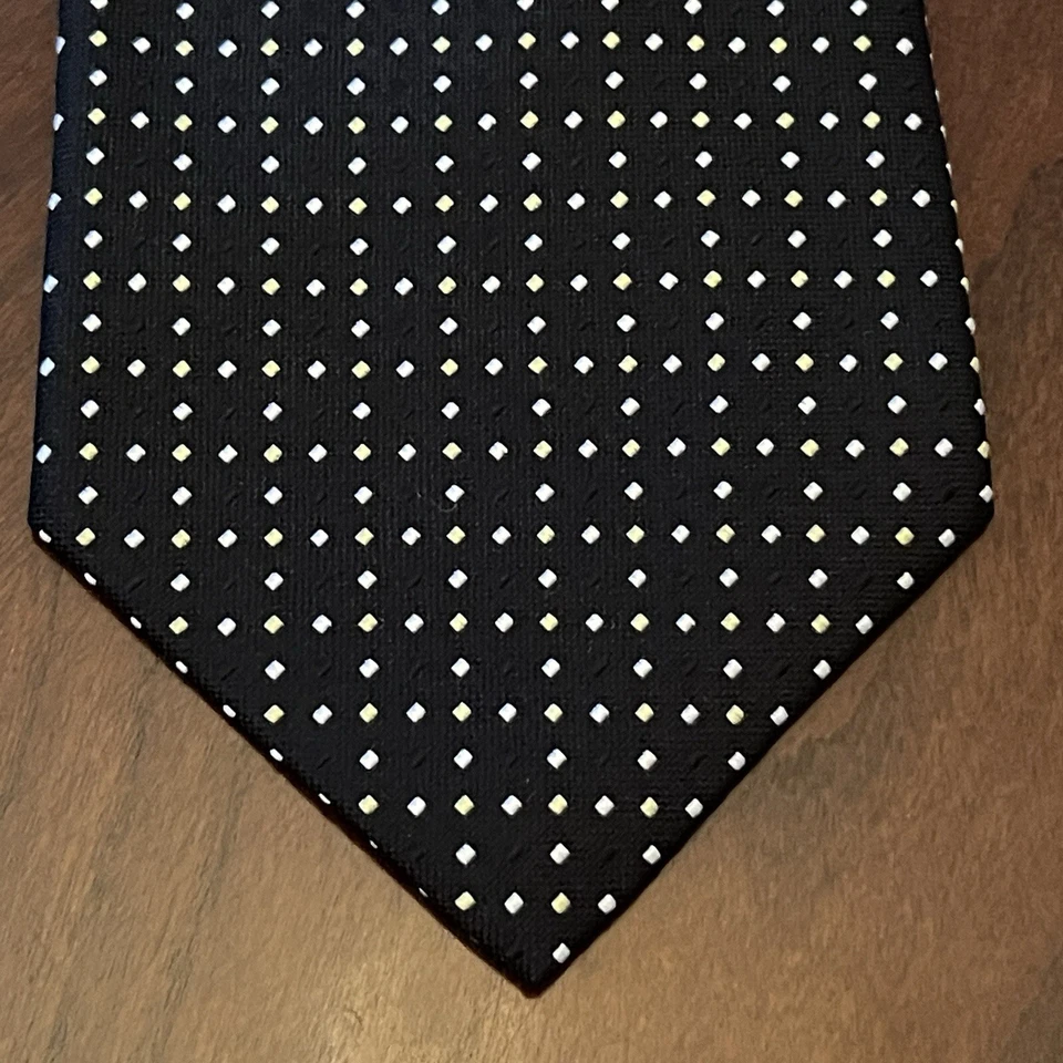 Corbata Jeffrey Banks negra dorada hecha a mano 100 % seda para hombre hecha en China Foto 1 de 4