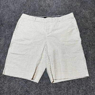 Shorts Banana Republic Feminino 6 Bege Seersucker Cintura Média Slash Bolso Gancho Laço - Imagem 1 de 4
