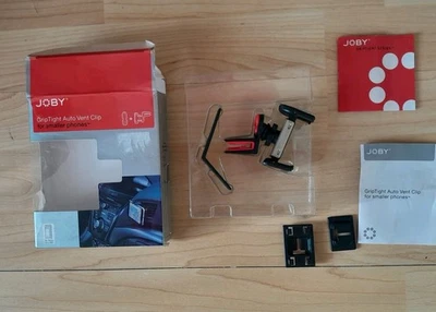 Joby GripTight Auto Vent Clip For Smaller Phones - Image 1 of 3