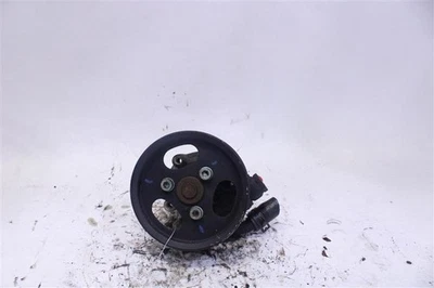 Used Power Steering Pump fits: 2005 Volkswagen Touareg 3.2 Grade A - Image 1 of 4