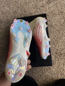 Neu Adidas Predator Edge + FG Fußballschuhe limitiert Primeknit weiß-rot-schwarz Gr. S - Bild 1 von 5