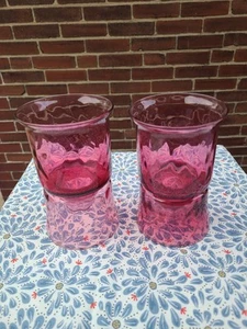 Coppia Portacandele Vintage Vetro Pellegrino Rosa Fata Lampada Modello Ottico 6x4” 2 pz - Foto 1 di 11