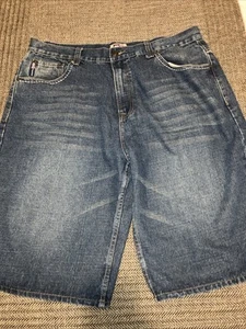 Phat Farm Jeansshorts Gr. 38 Nähte an Taschen - Bild 1 von 8